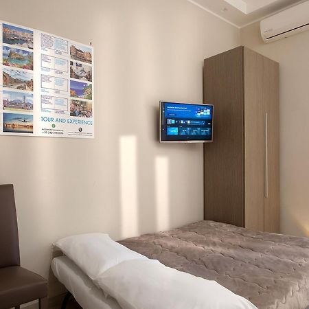 나폴리 Residenza Suarez B&B 외부 사진