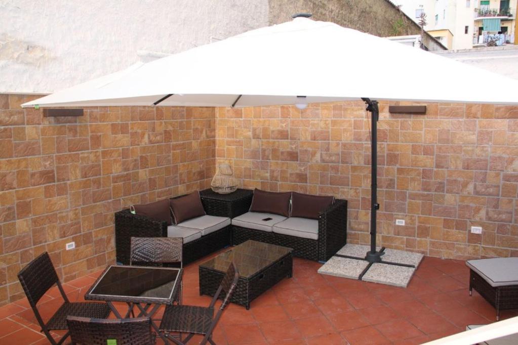 나폴리 Residenza Suarez B&B 외부 사진