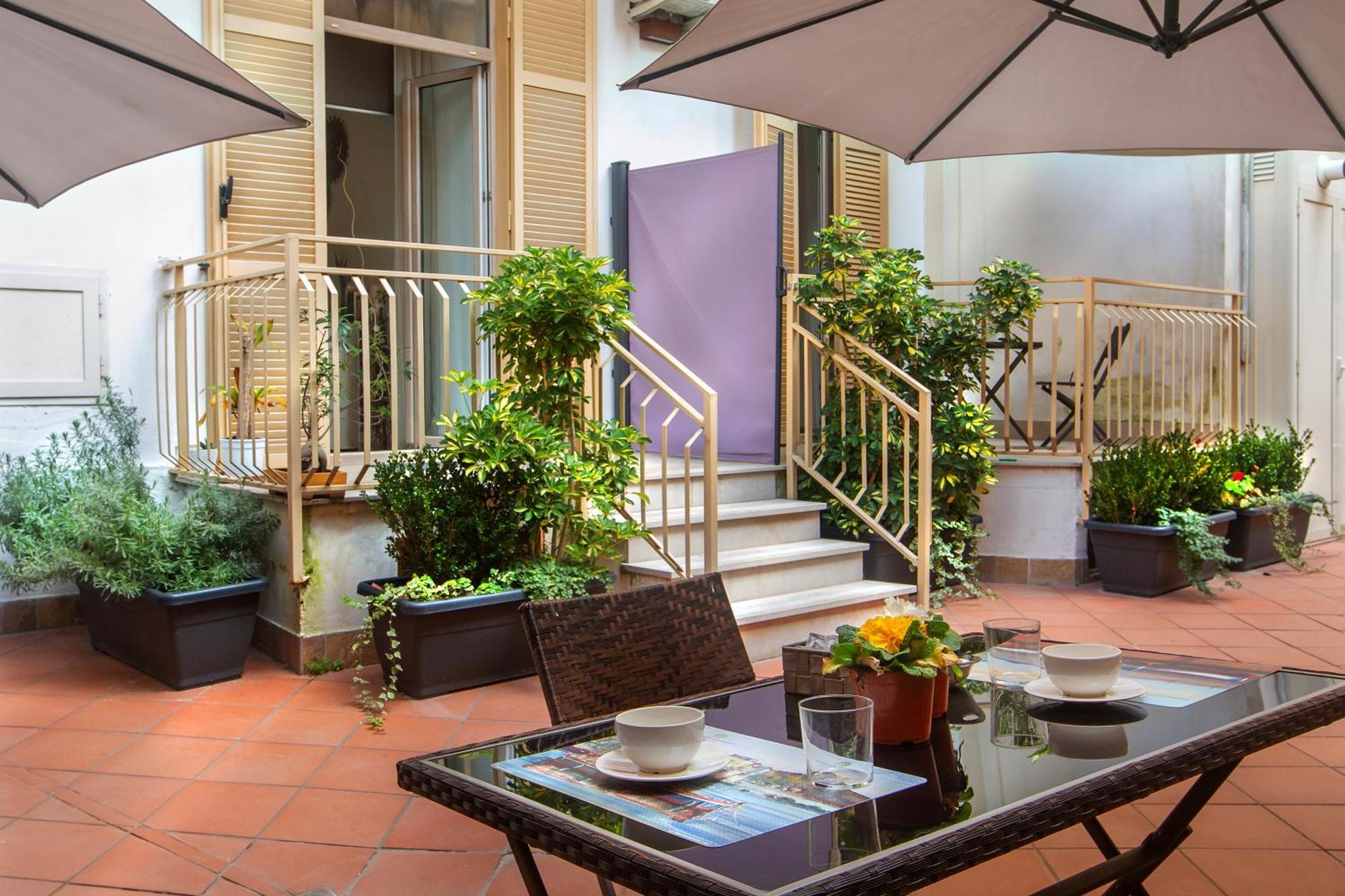 나폴리 Residenza Suarez B&B 외부 사진